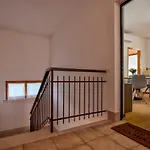 Casa Mirai: Posizione Strategica Con Posto Auto Apartmán