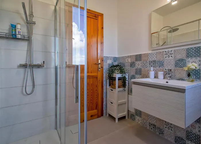 Casa Mirai: Posizione Strategica Con Posto Auto Alghero